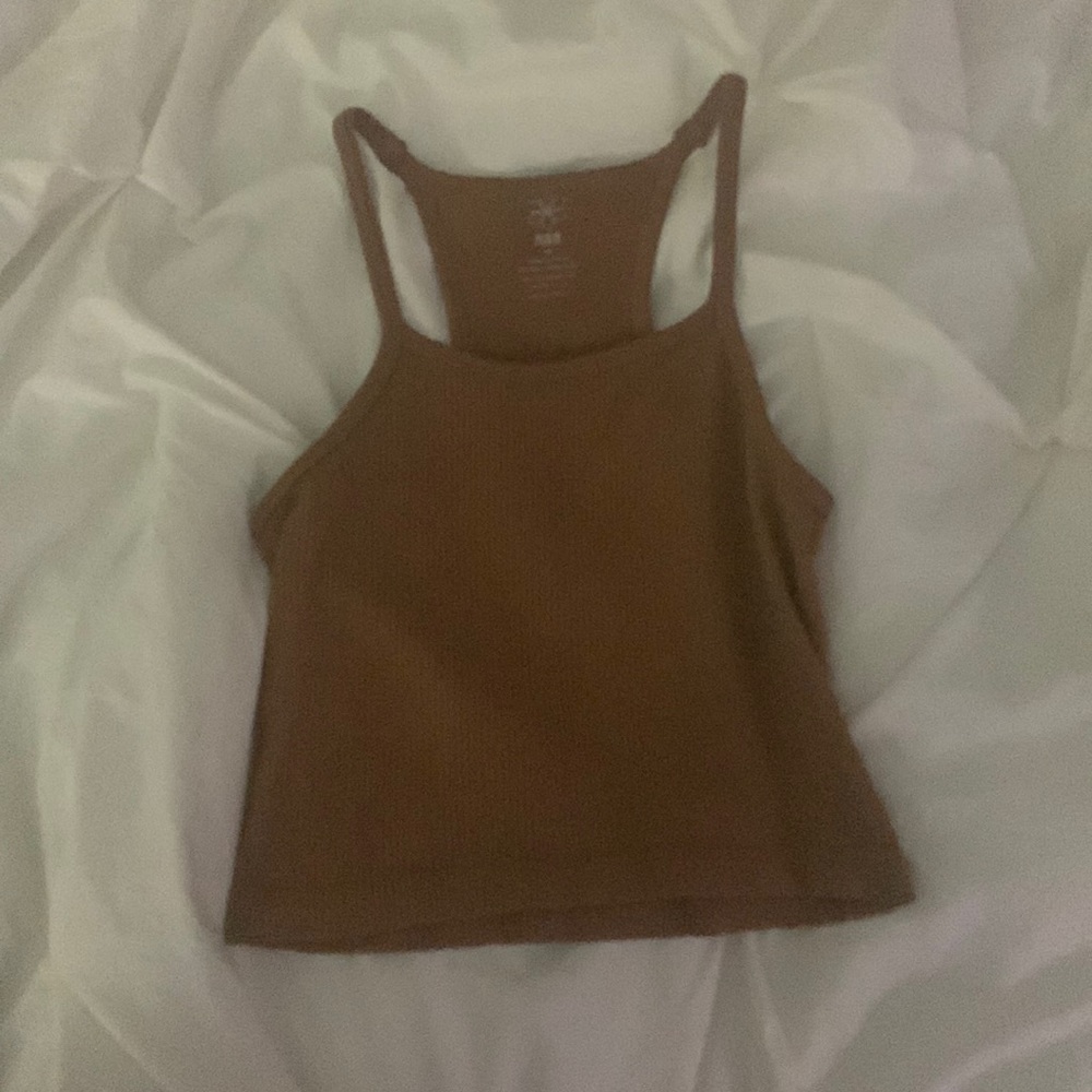 Cropped tank